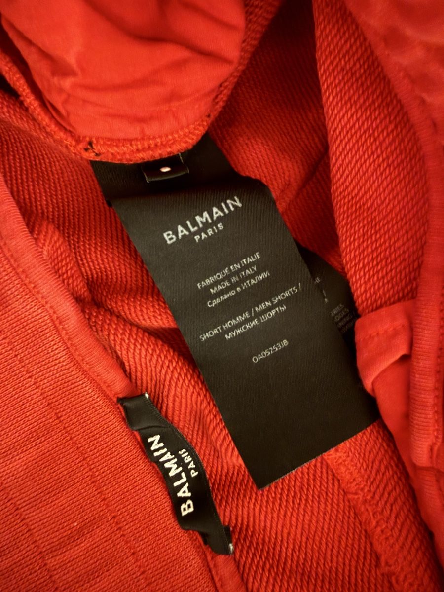 Balmain Pantaloni: Balmain cargo short red – Usato da Egg b. Zürich venduto da n_oetiker 3