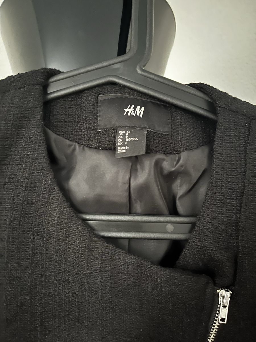 H&M Giacche: Übergangsjacke Damen schwarz Gr. 38 H&M – Usato da Hinwil venduto da dire07 2