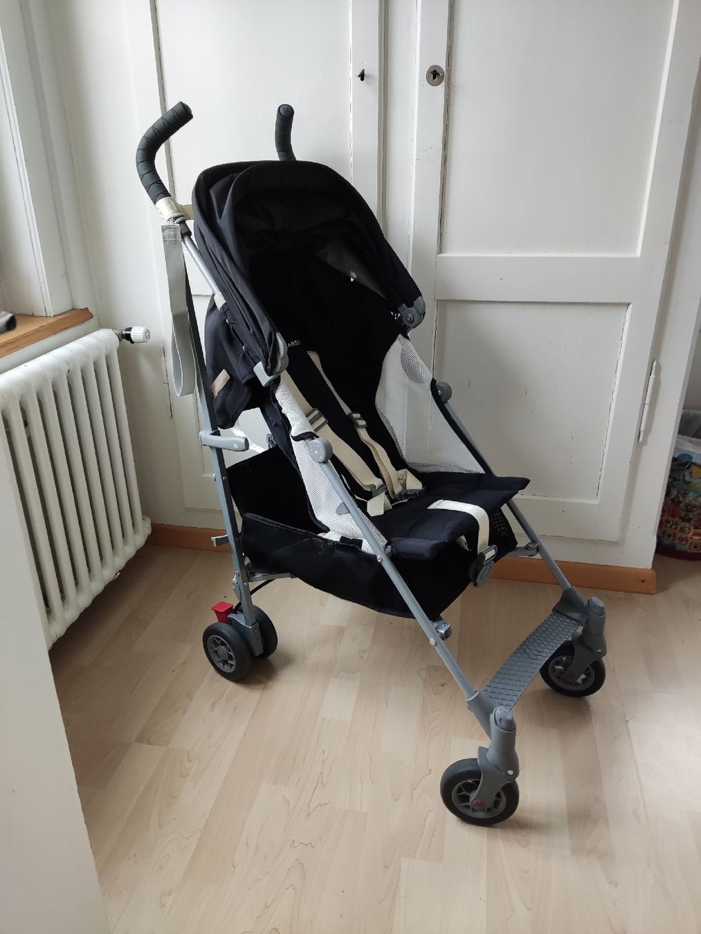 Carrozzine: Maclaren Globetrotter  – Usato da Winterthur venduto da Shorna