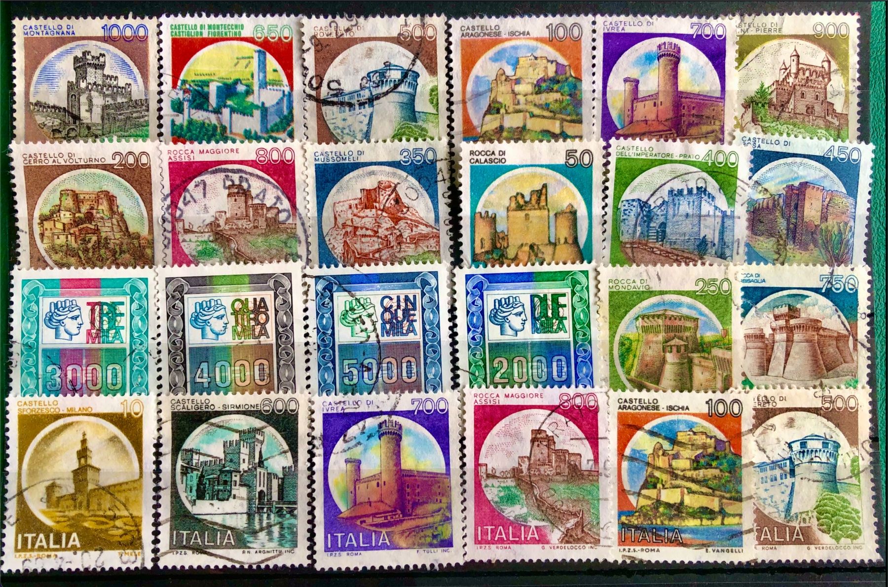 Tutti i francobolli: Italien Briefmarken mit Stempel     – Usato da Aarau venduto da Angi-007