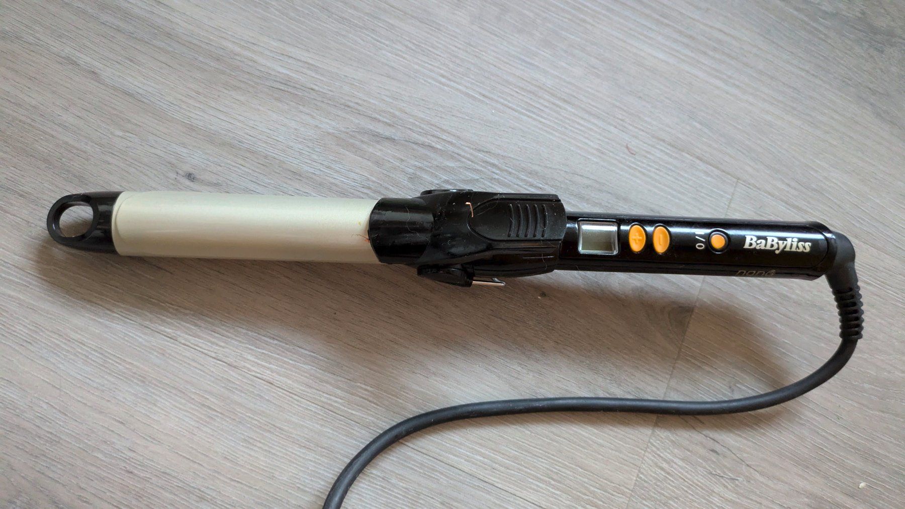 BaByliss Piastre & Arricciacapelli: Fer à boucler Babyliss Pro 2061 E – Usato da Orsieres venduto da IndianaJones50a 1