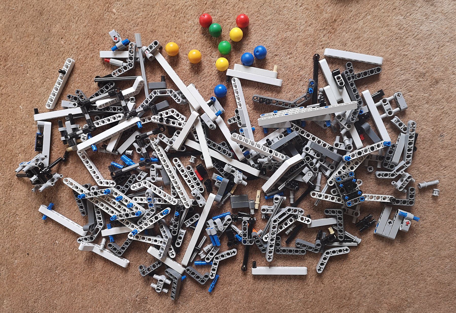 Lego Kit di costruzioni: LEGO Mindstorms NXT 2.0 (8547) – Usato da Chur venduto da Bellissimi 2