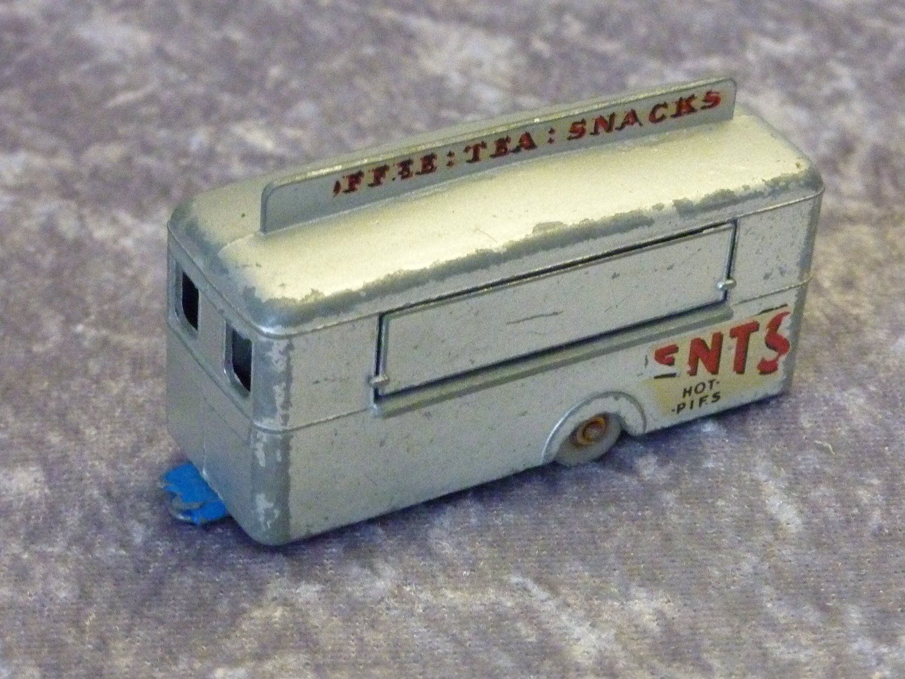 Lesney Modellini d'auto: Mobile Canteen by Lesney – Difettoso da Dürrenäsch venduto da Cobra1ch 1