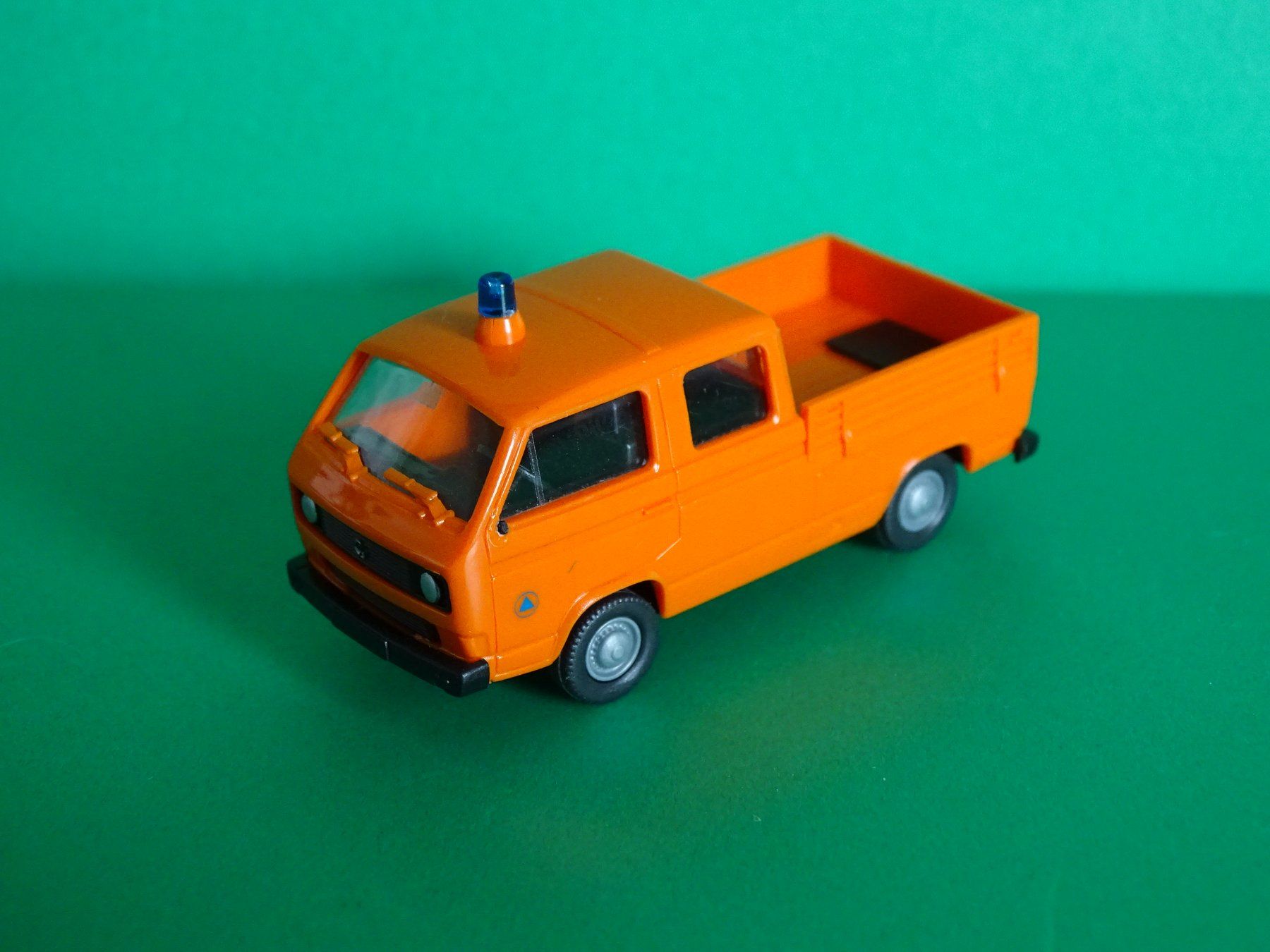 Modellini d'auto: VW Bus von Roco 1/87 – Usato da Bretzwil venduto da Meex
