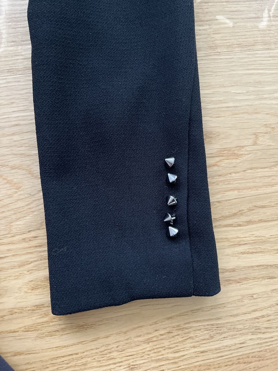 Guess Giacche: Eleganter Guess Damen Blazer, Grösse M – Usato da Emmenbrücke venduto da zak_5wtm 2