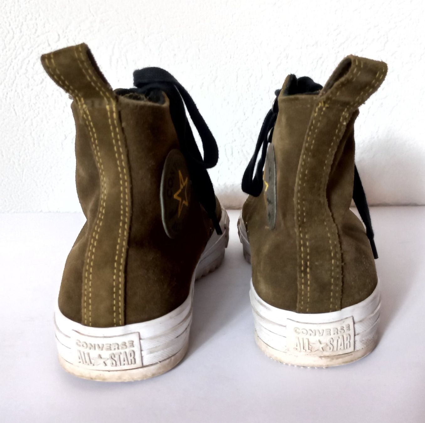 Converse Scarpe da donna: Converse Sneaker Wildleder Gr. 39 – Usato da Bévilard venduto da belkin 4