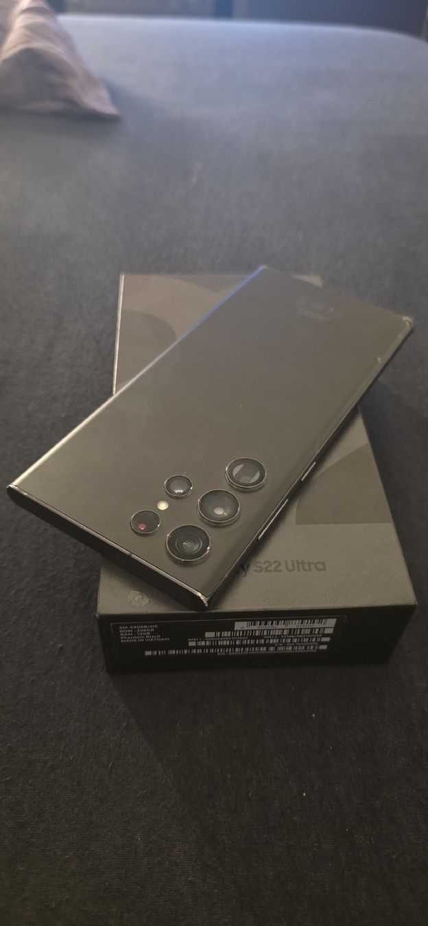Samsung Handys / Smartphones: Samsung Galaxy s22 ultra – Gebraucht aus Kleindöttingen von zam_z7qd 3