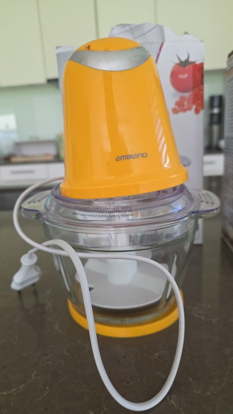 Ambiano Elettrodomestici da cucina: Ambiano Mini-Hacker 500W gelb  – Usato da Siebnen venduto da BenutzerRicardo 1