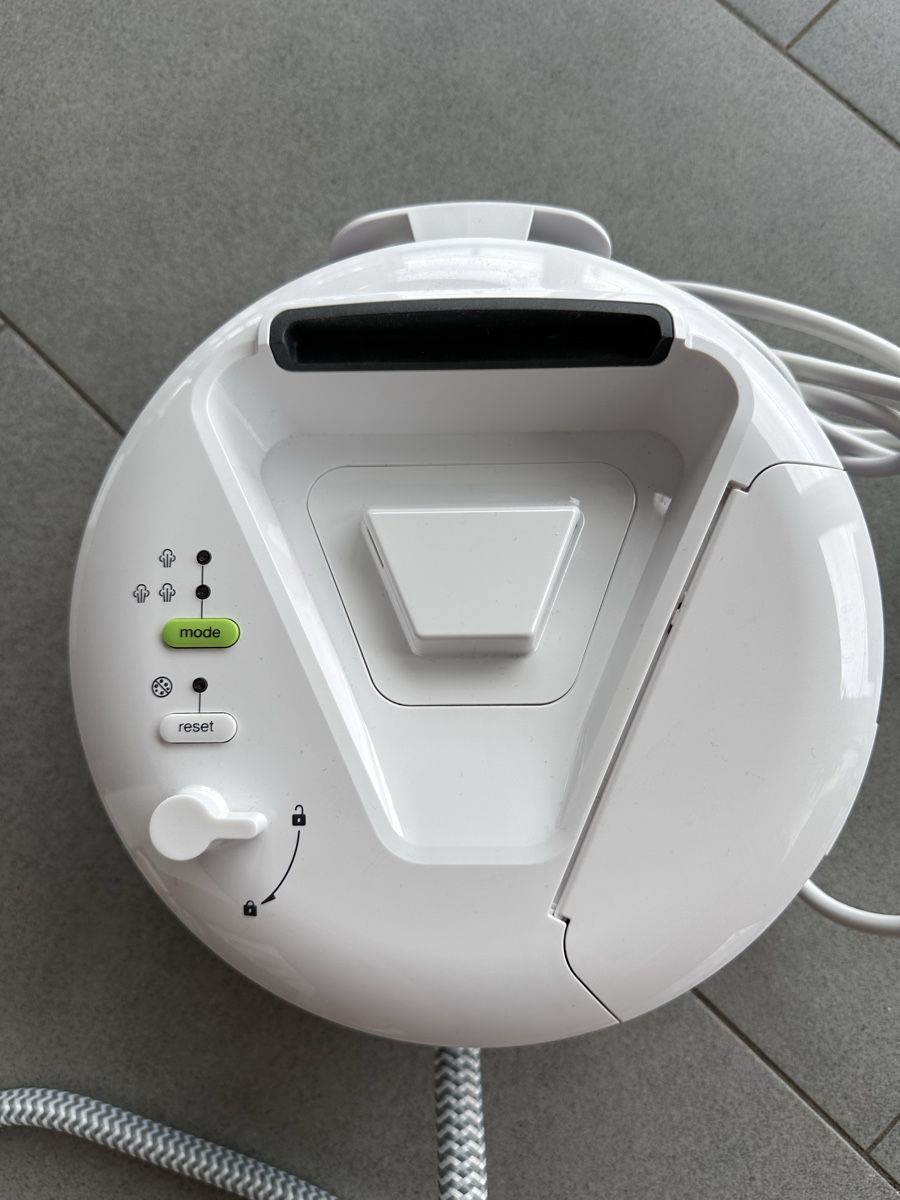 Braun Ferri da stiro: Braun Dampfbügelstation CareStyle Compact – Usato da Eschenbach SG venduto da mo_lucky 1