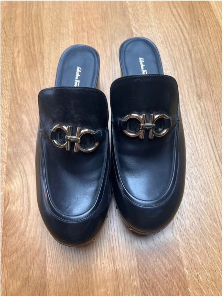 Salvatore Ferragamo Scarpe da donna: Salvatore Ferragamo Clogs Gr. 40 Top Zustand – Usato da Zürich venduto da ArienneB