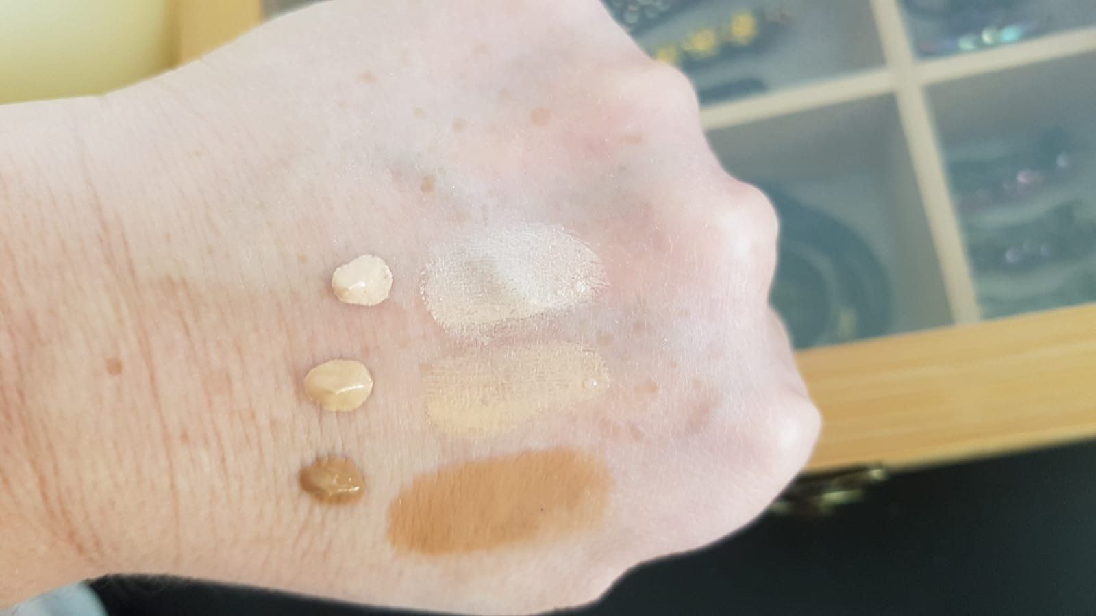 Make-up: Shiseido Synchro Skin Self-Refreshing  Fluid spf20 4Töne.. – Nuovo e nell'imballaggio originale da Zürich venduto da ata_c8nh 6