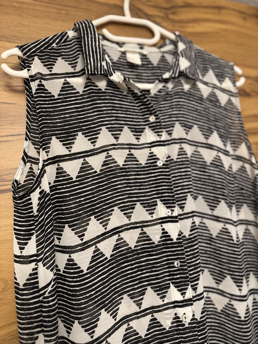 H&M Camicette: Ärmellose Bluse H&M Grösse 42. – Usato da Adliswil venduto da StephanieAnnina 1