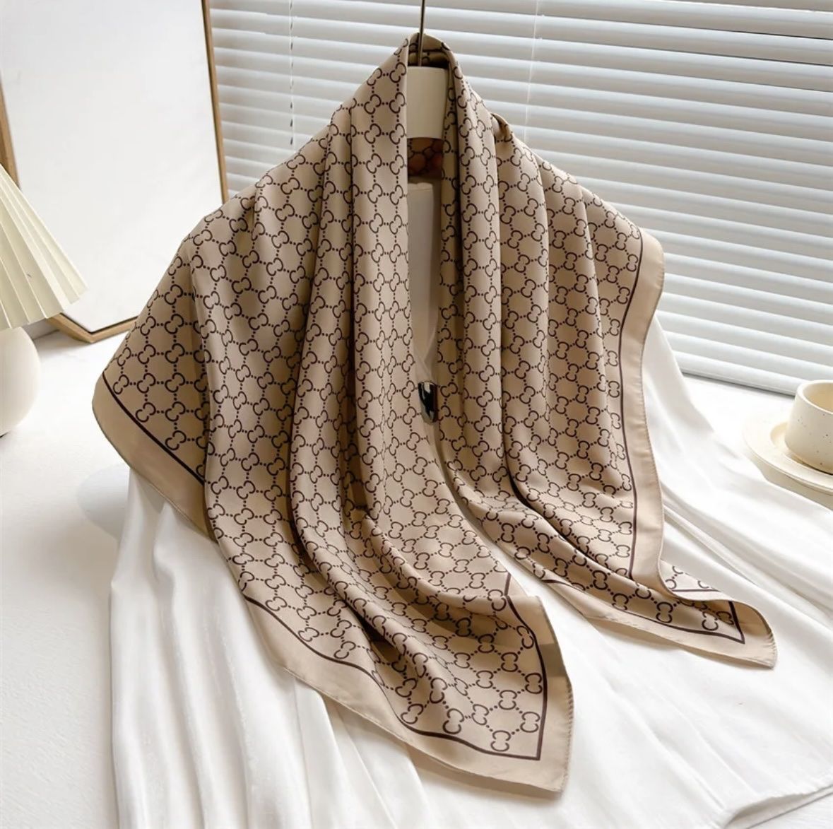 Foulard & Sciarpe: Schickes Tuch Schal braun neu – Nuovo (secondo la descrizione) da Winterthur venduto da -BeHappy24- 1