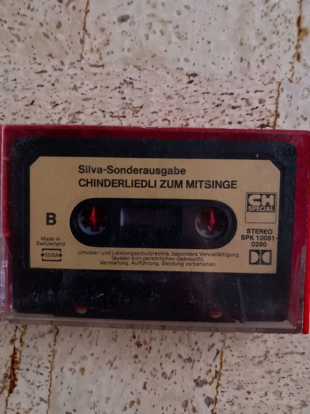Musicassette: Chinderliedli zum mitsinge – Usato da Rupperswil venduto da Lukas_meyer
