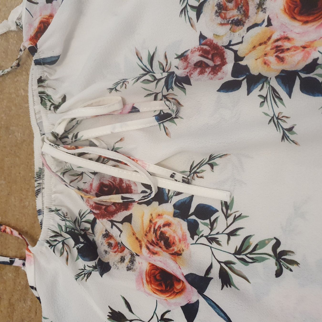 Top: Blouse à fleurs taille L neuf – Nuovo (secondo la descrizione) da Prilly venduto da RoDyRe 2