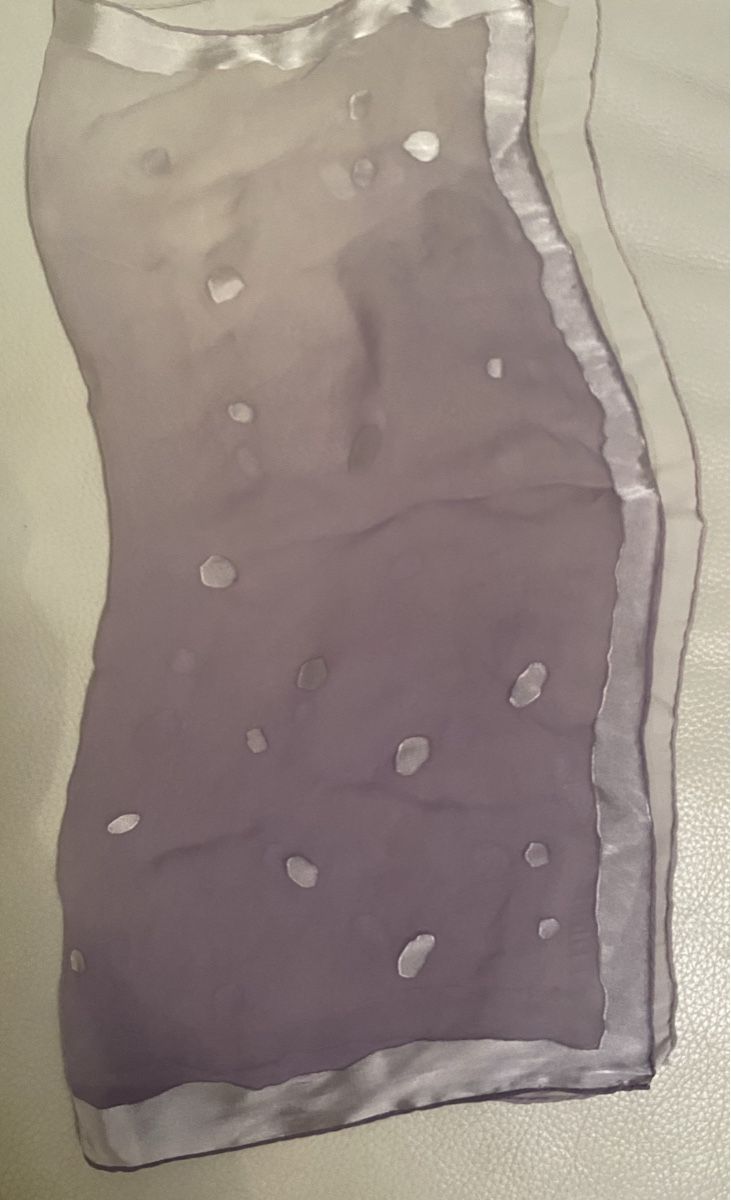 Foulards, Tücher & Schals: Seiden Halstuch 🌸 – Gebraucht aus Opfikon von Luis144 3