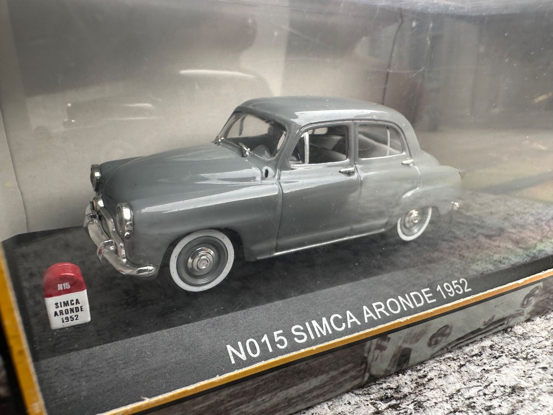 Kits de montage: Nostalgie 1:43 simca aronde 1952 – D'occasion à Chiasso par Carrara-Modellismo 3