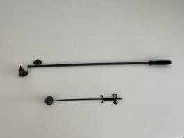 2 Stk. alte Kerzenlöscher aus Metall