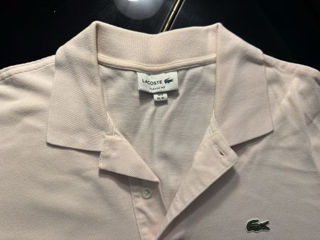 Polo LACOSTE XL (t6) rose pale en parfait état 