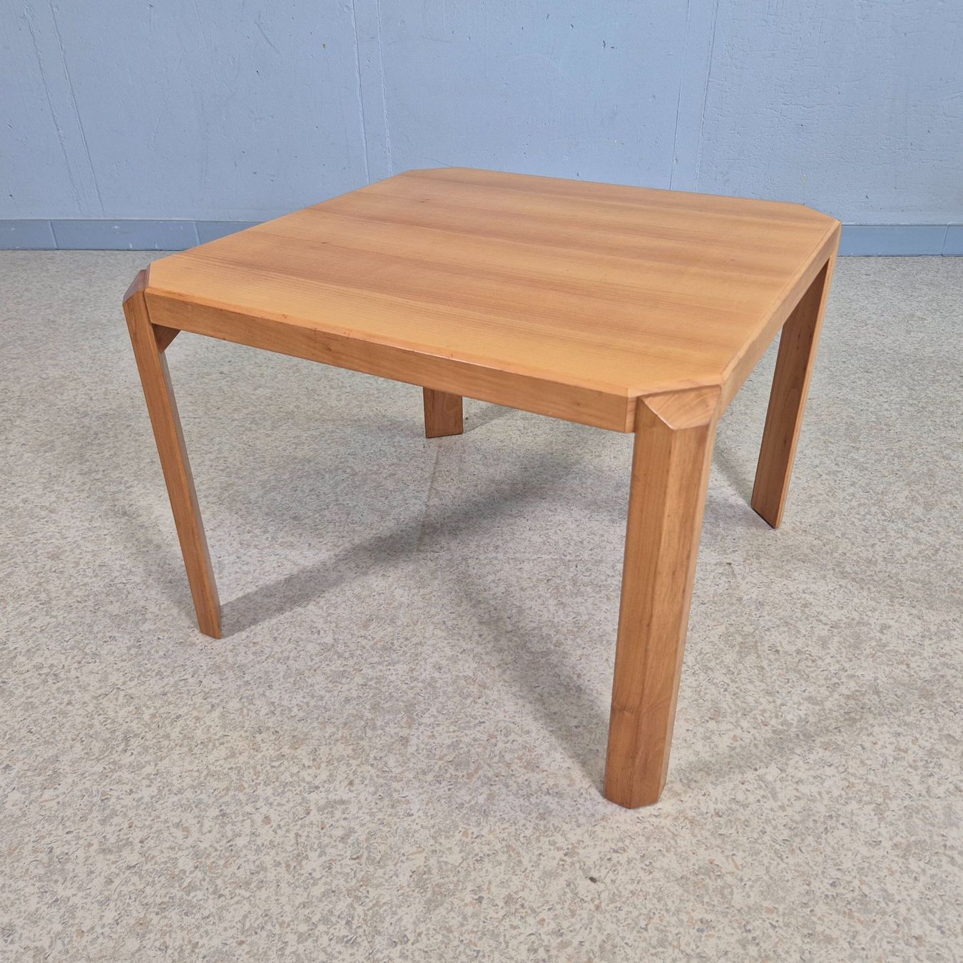 Tavoli: 2007 Couchtisch, Holztisch, Coffee-Table, Beistelltisch – Usato da Nottwil venduto da Wondewa-Shop 6