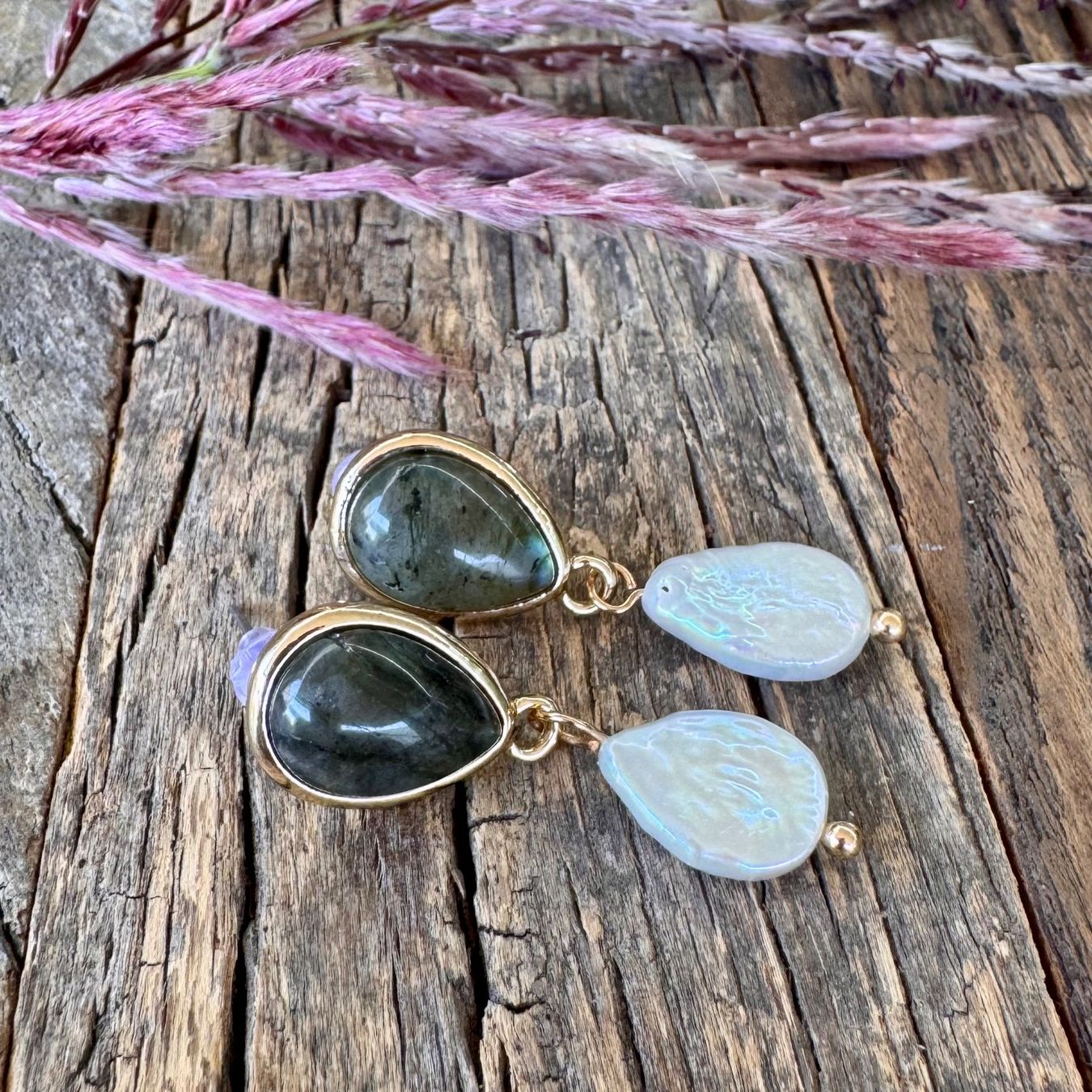 Orecchini pendenti & Orecchini a lobo: Traumhaft schöne Ohrhänger Labradorit & echte Perle – Nuovo (secondo la descrizione) da Rombach venduto da Ivreajewels 2