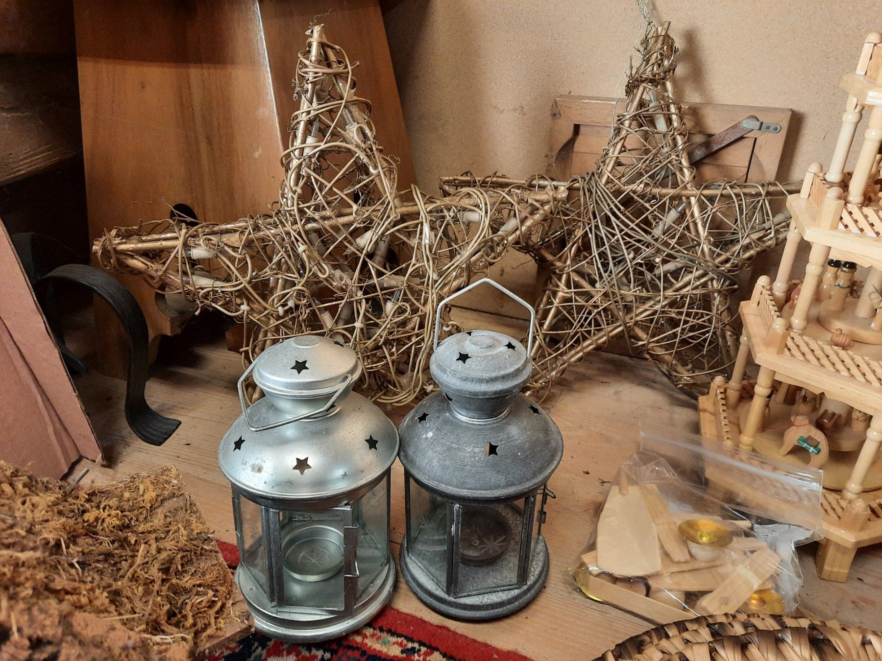 Toutes les décorations: Weihnachtskrippe, Engel, Holzdeko usw. – D'occasion à Weinfelden par JoeBaer 3