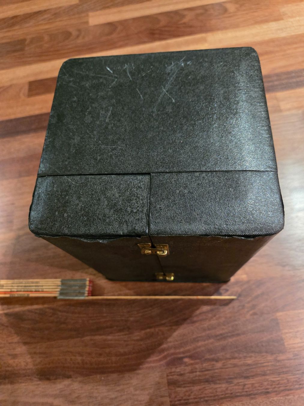 Portagioie: Antike Schmuckschatulle mit Samt, Klappbox – Usato da Wangen ZH venduto da ah63 3