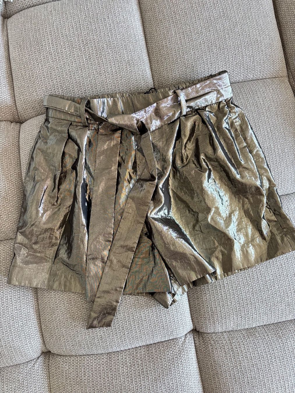 Zara Hosen: Short Zara T.40 – Gebraucht aus Bulle von lfr_gfx8