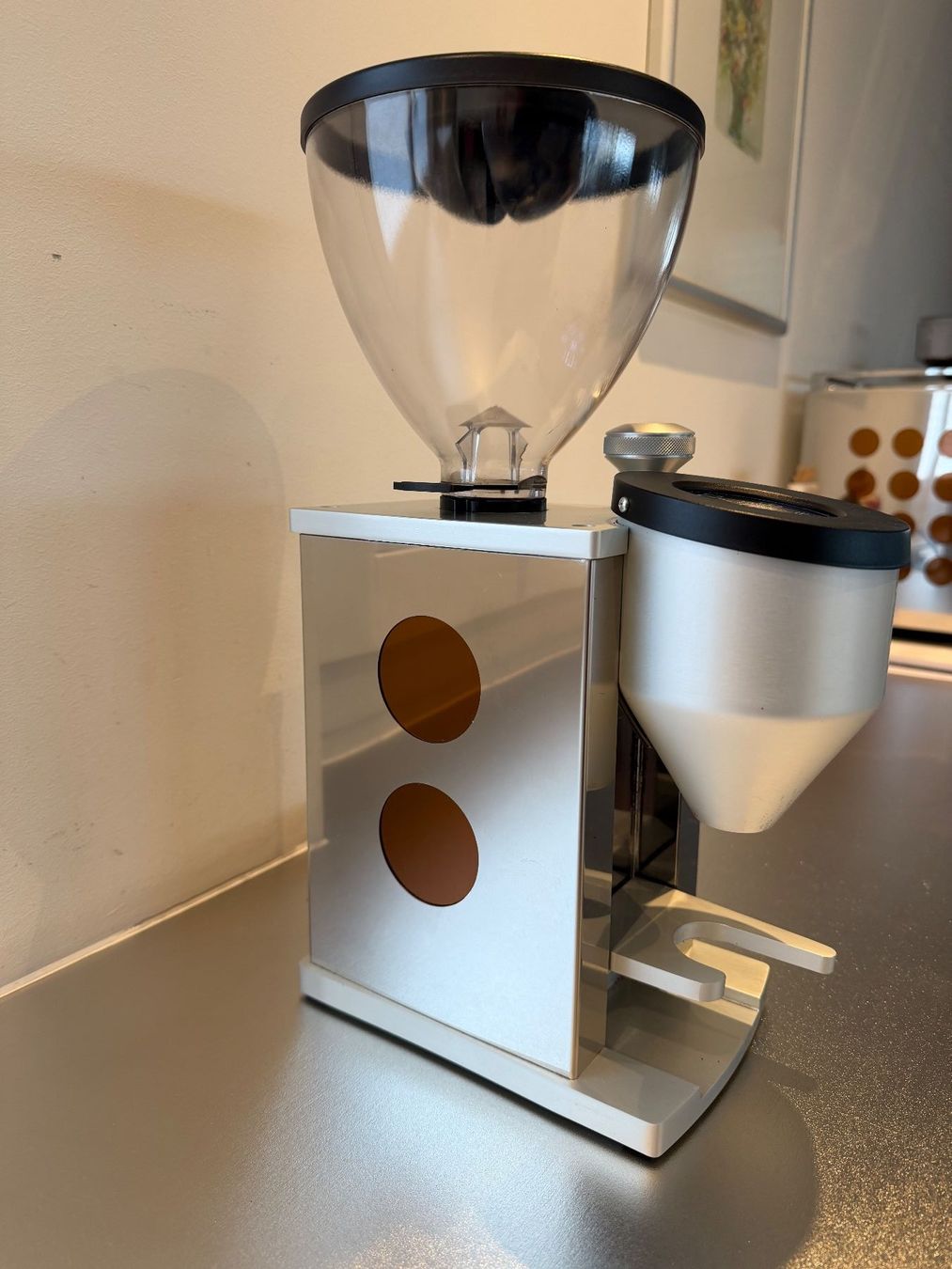 Rocket Macchine per caffè & Macchine per espresso: Rocket Faustino Kaffemühle – Usato da Vaduz venduto da Joosjoos 1