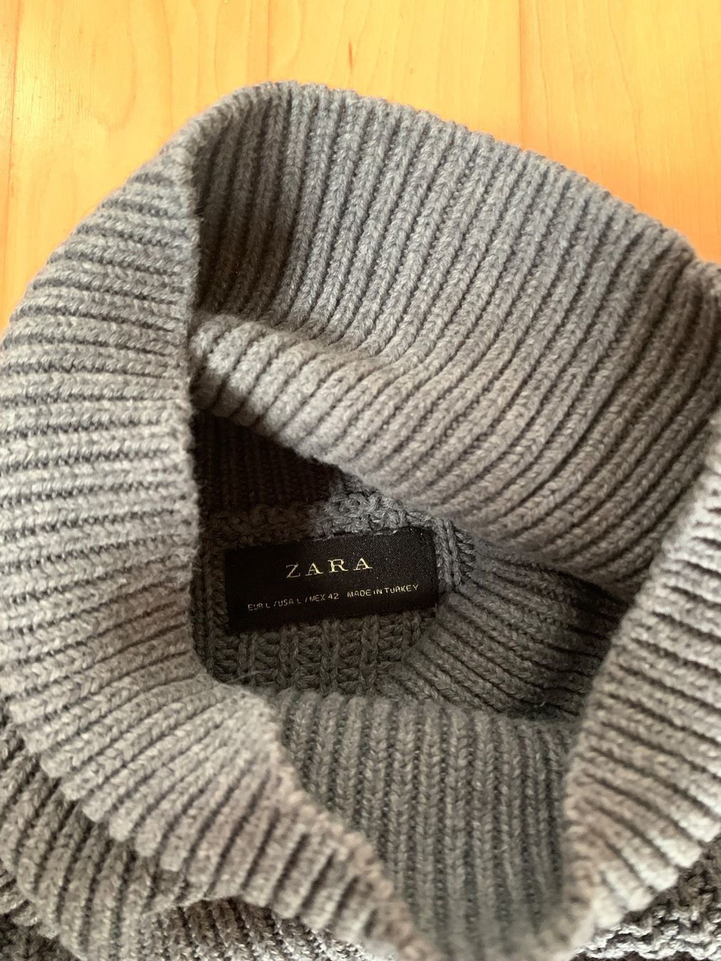 Maglioni & Felpe: Zara Rollkragenpullover Wolle dunkelgrau – Usato da Maisprach venduto da jokoundklaas 2