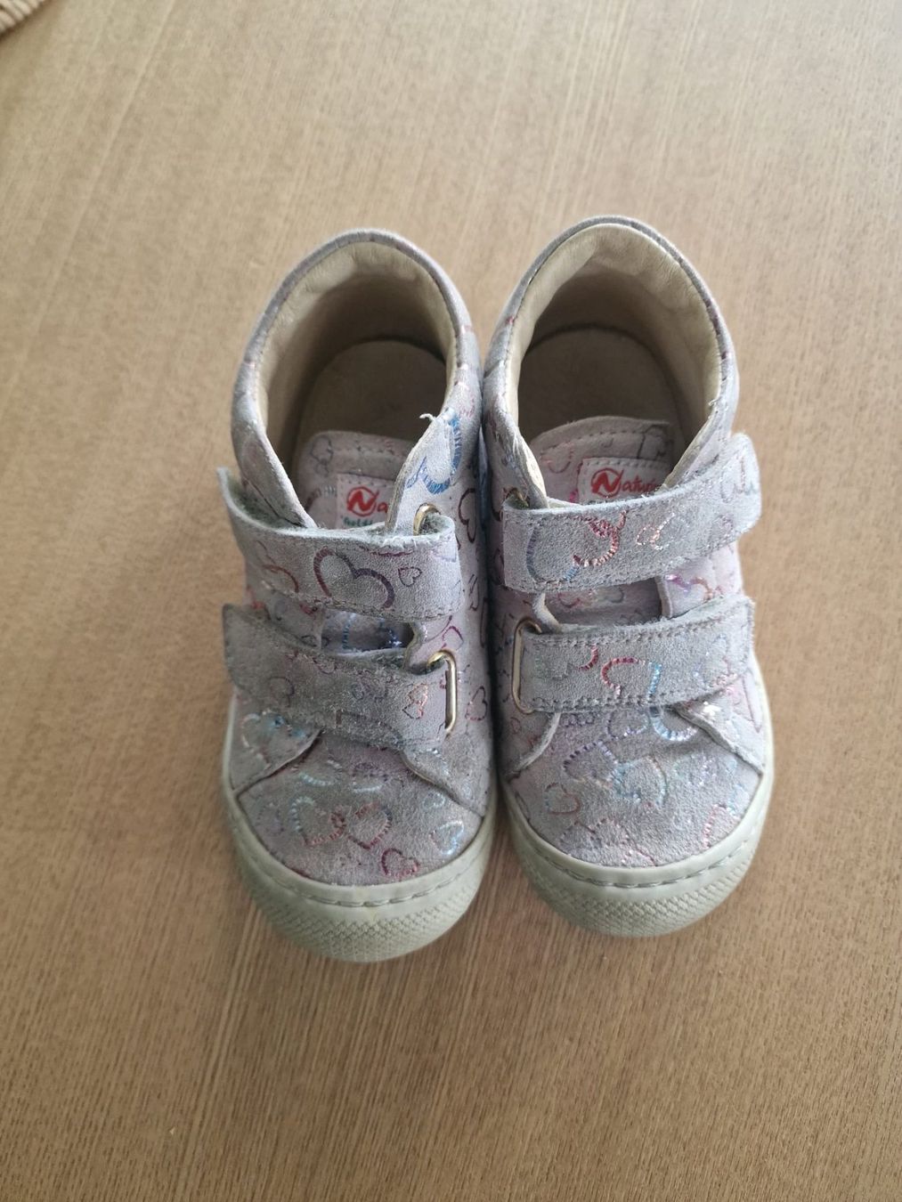Naturino Scarpe per ragazze: Naturino Mädchen Schuhe grösse 24 – Usato da Seftigen venduto da G00