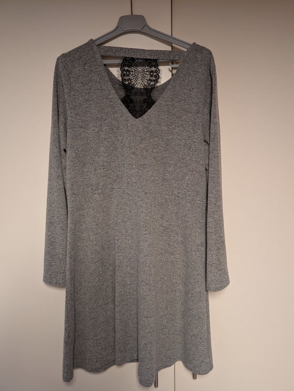 Tuniken: grey dress/Tunika L – Gebraucht aus Zermatt von msz_nb9h 2