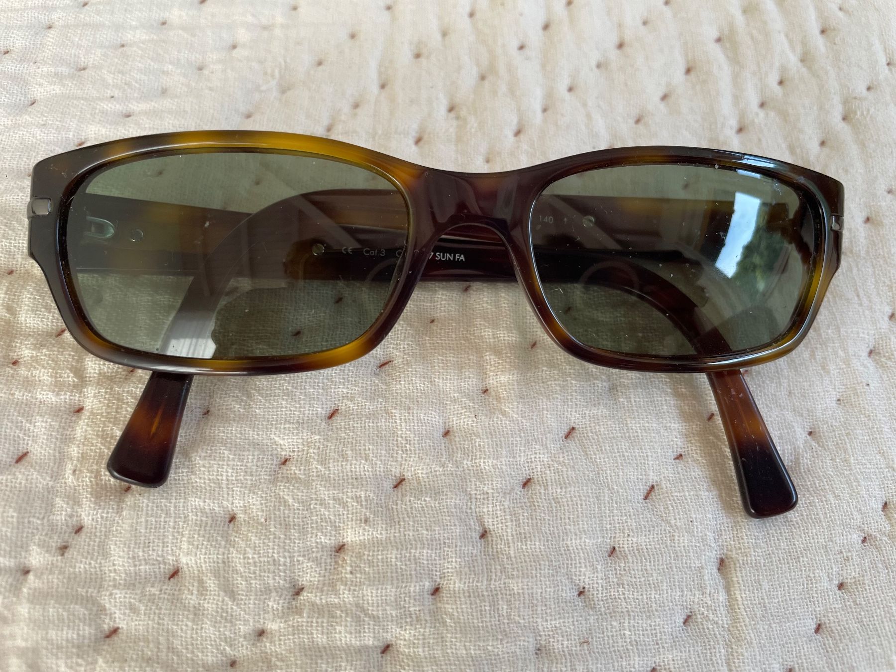 Occhiali & Lenti: Sonnenbrille im Retro-Look, braun-gemustert – Usato da Vairano venduto da Sorella22