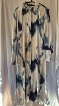 Luftiges H&M Kleid im Batik-Look, Gr. M