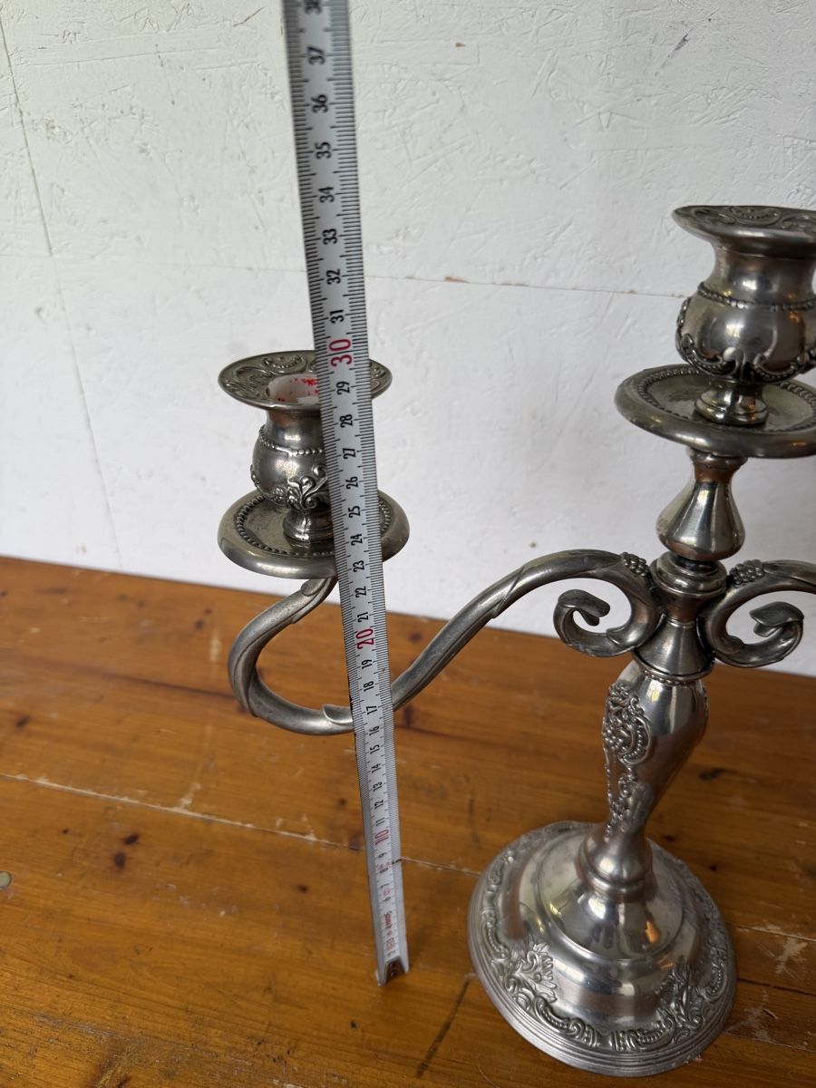 Portacandele: Eleganter 3-armiger Kerzenständer – Usato da Gurmels venduto da SwissShop21 4