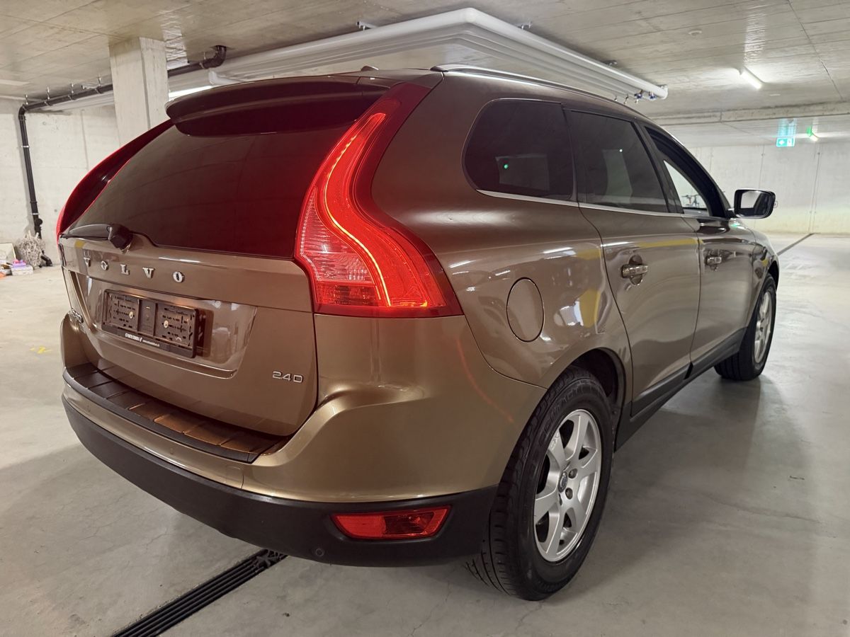 Volvo Autos: Volvo XC60 2.4D – D'occasion à Derendingen par GolfRolf 3