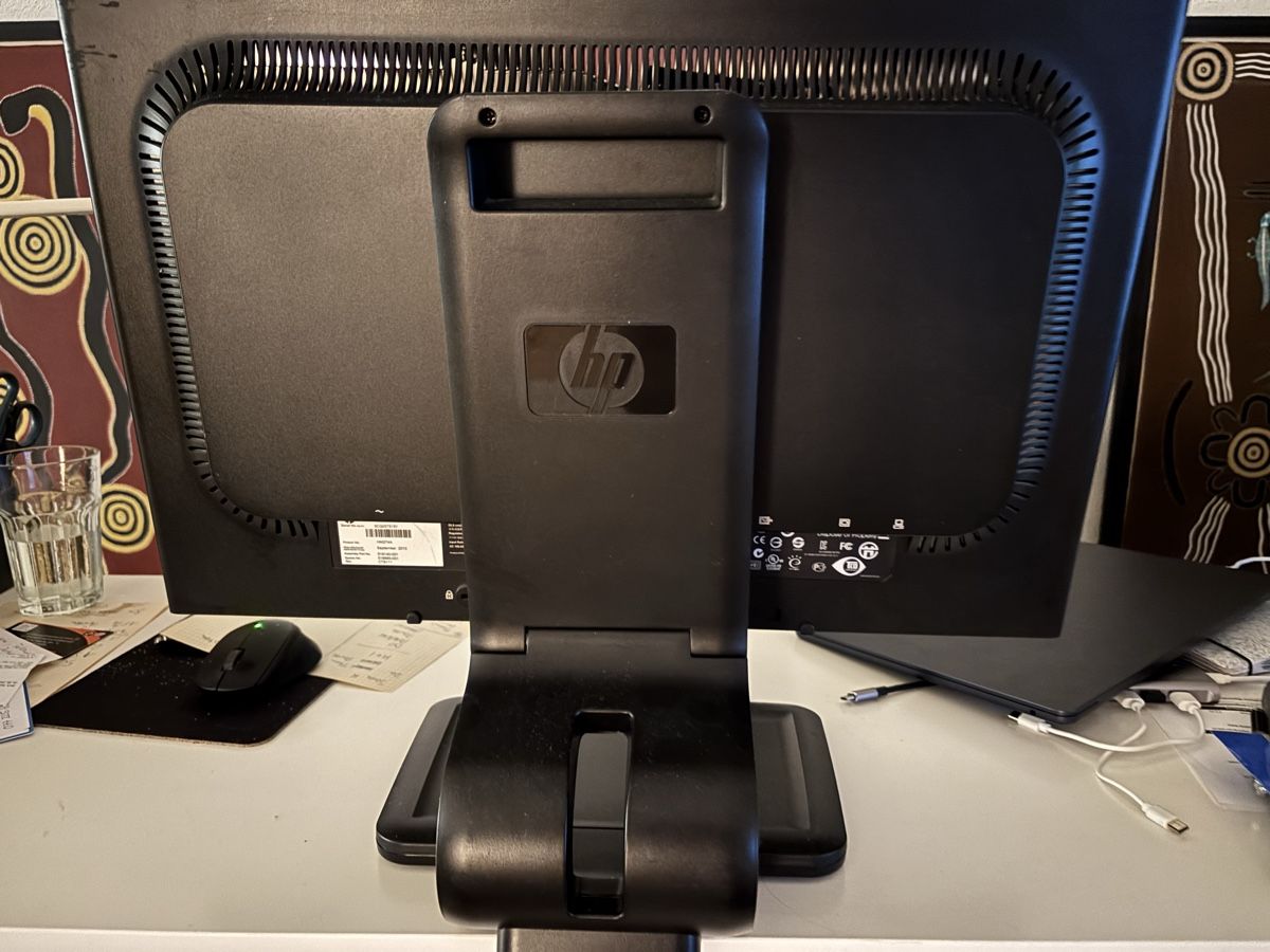 Hewlett Packard Monitor: HP Monitor – Usato da Auw venduto da Megahit2008 1