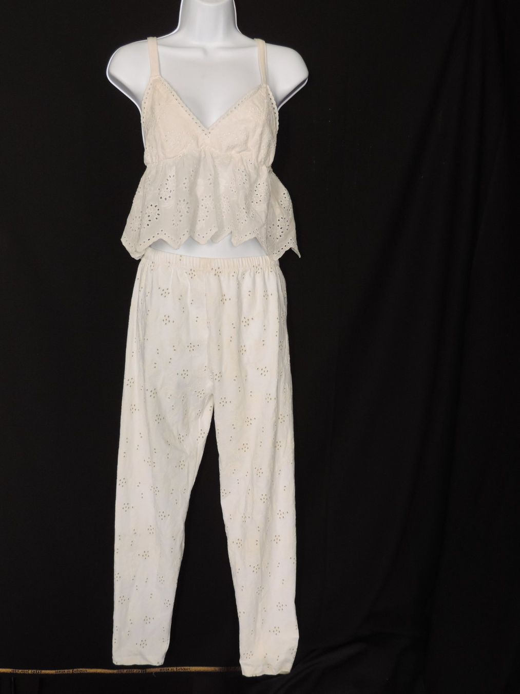 Lotti di vestiti: ensemble dentelle blanc – Usato da Genève venduto da Axelle333 3