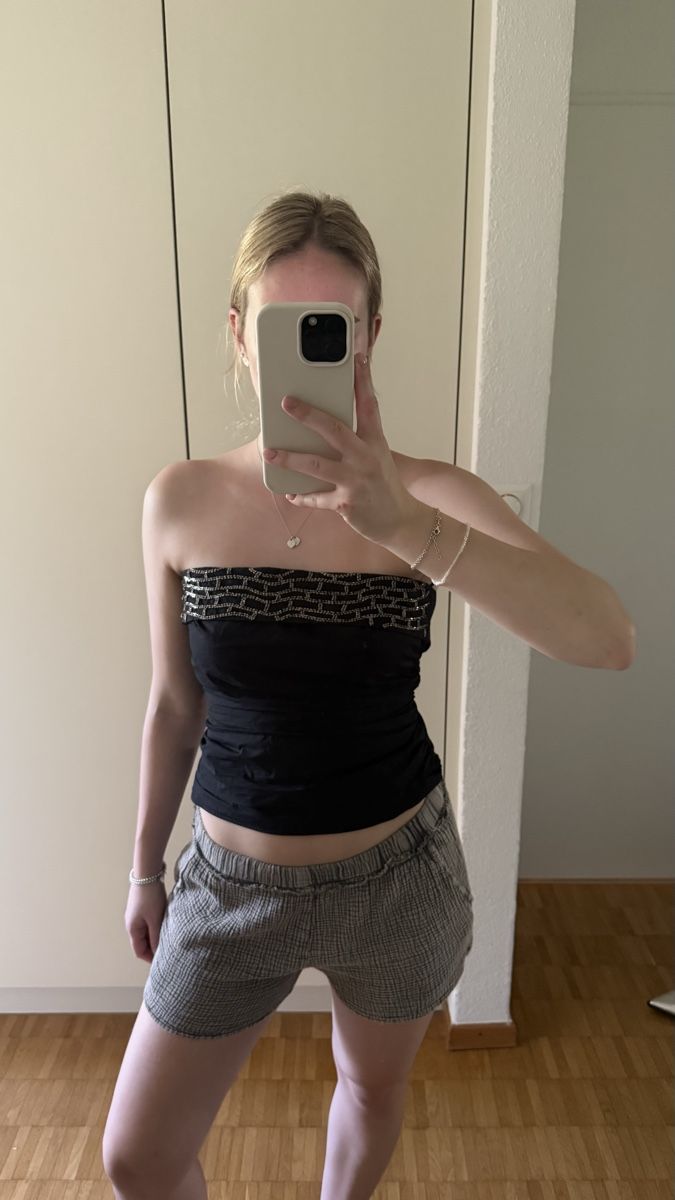Zara Tops: Zara Top – D'occasion à Kloten par S_m00