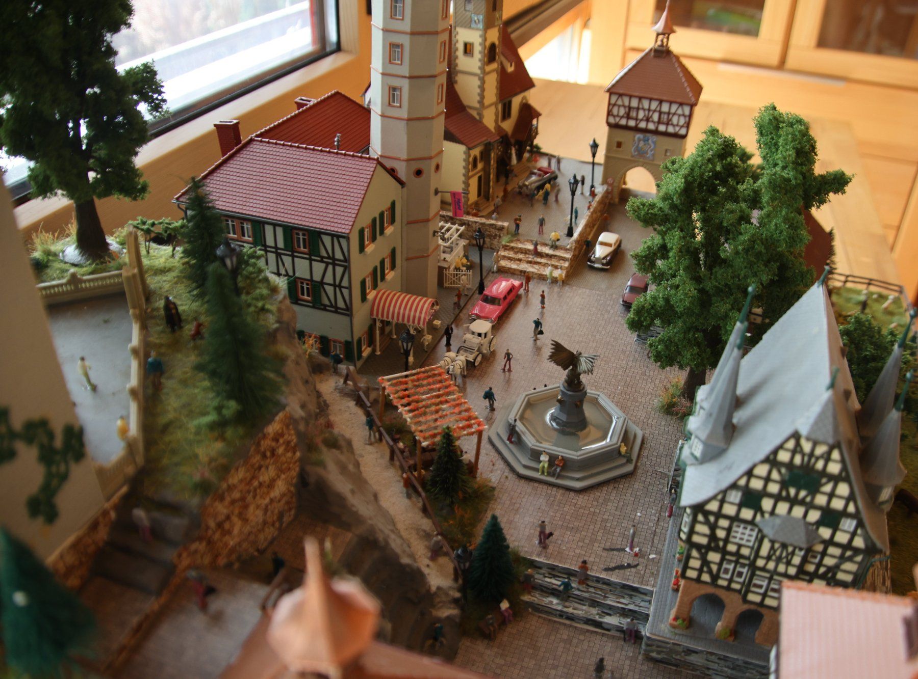Modelleisenbahnen: Stadt Diorama H0 80x60 cm – Gebraucht aus Diegten von dolphin04 4