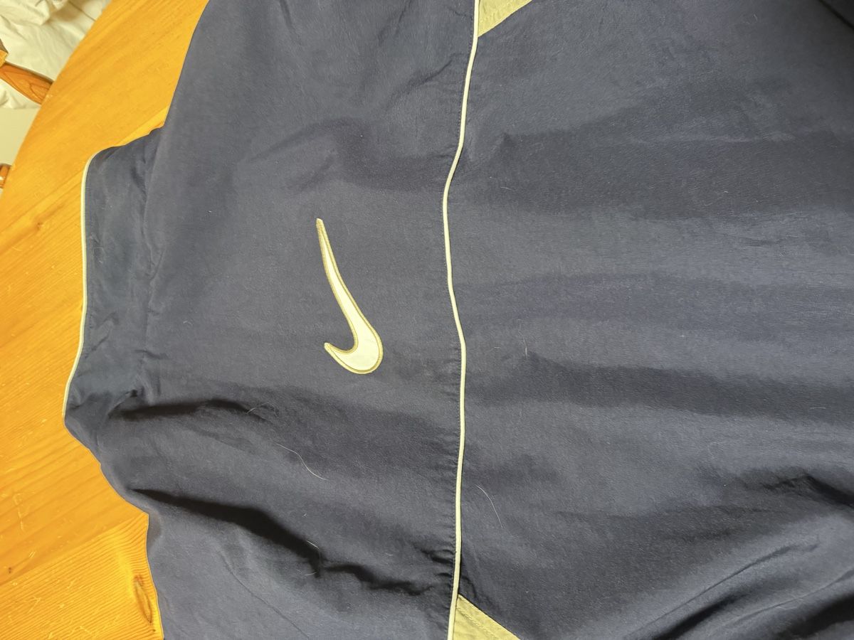 Jacken: Nike traningsjacke – Gebraucht aus Zürich von papaplatte 3