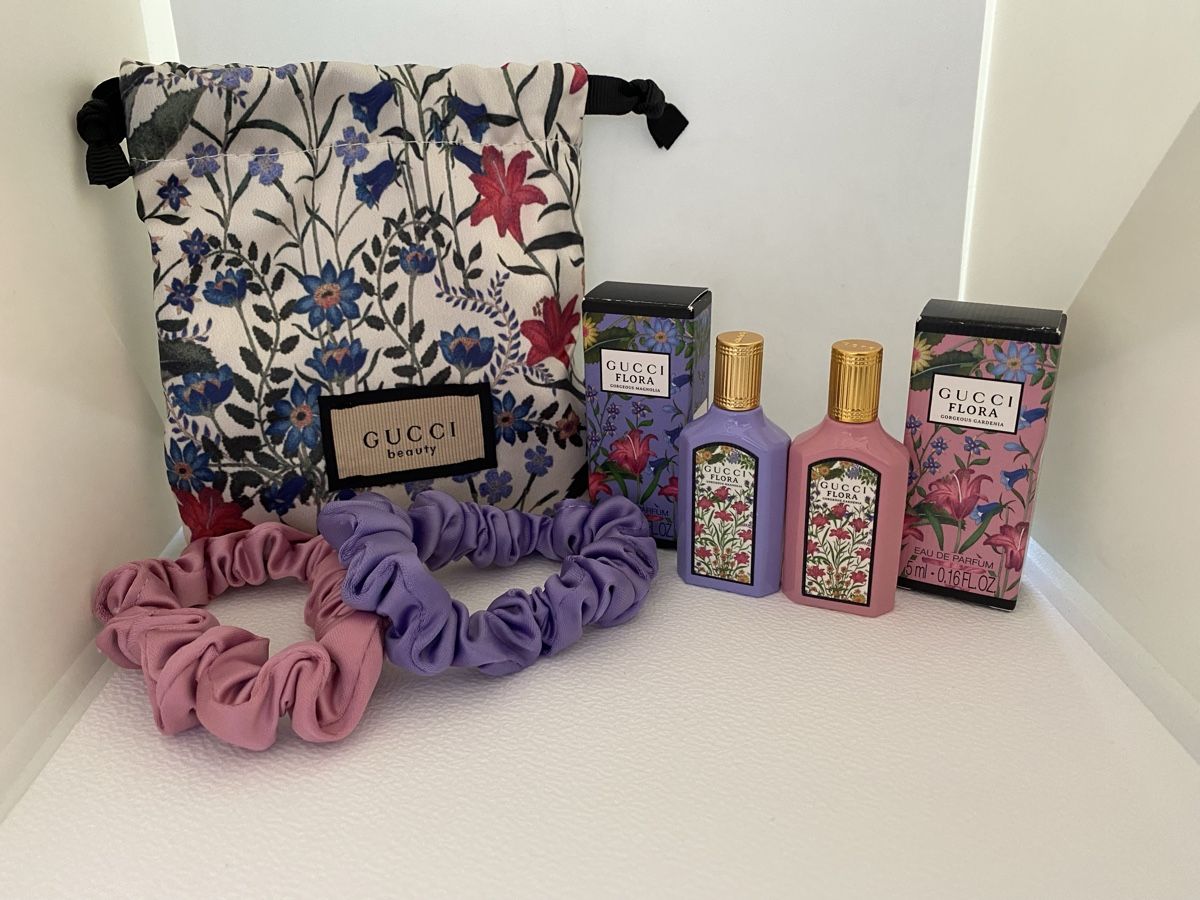Gucci Parfum & Eau de Toilette: Gucci Flora miniatures – Neu und originalverpackt aus Bouveret von wes_7zll