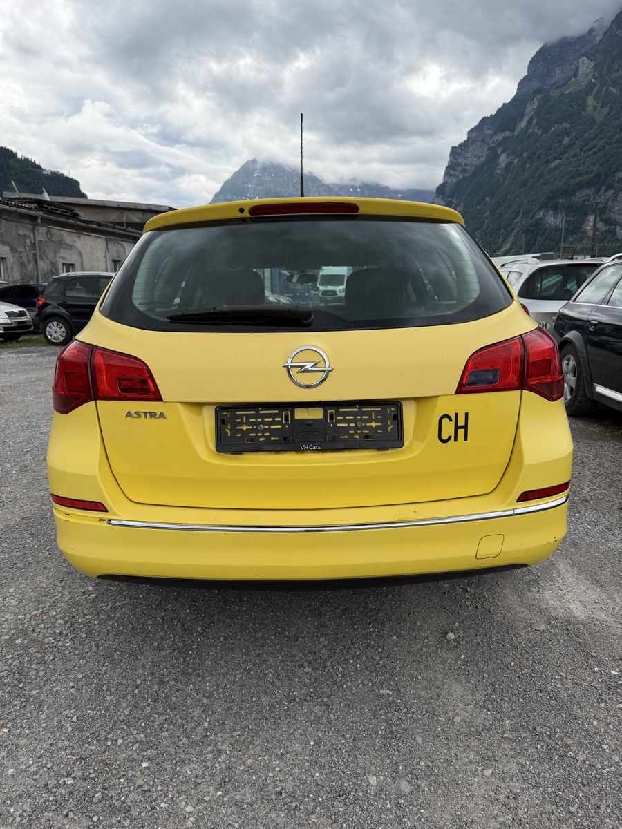 Opel Automobili: Opel Astra J 16 ST 2013 B5b – Usato da Mollis venduto da BSL10 1