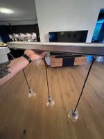 Moderne Lampe mit 3 Glühbirnen - Top Zustand!
