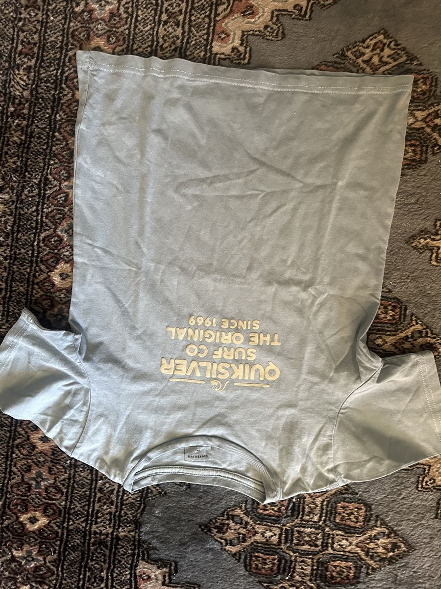 Quiksilver Hemden, T-Shirts & Polos: Quicksilver 2 T.Shirt  9/10 jahrig  – Gebraucht aus Uster von bek_v2ct 4
