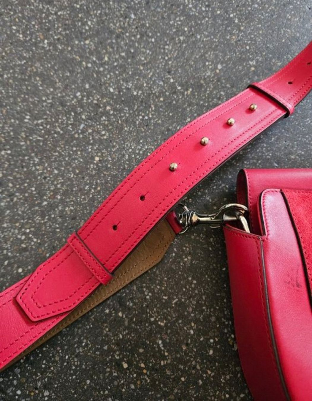 Massimo Dutti Borse da donna: Handtasche in Rot Massimo Dutti – Nuovo (secondo la descrizione) da Ormalingen venduto da nomolnoi 2
