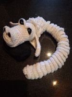 Gehäkelter Glückdrache weiss mit Glitzer neu