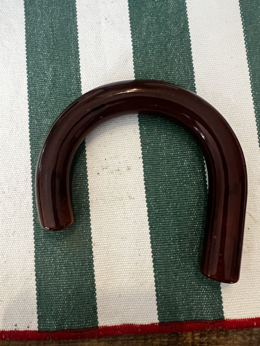Tutte le decorazioni: Poignée originale en bakelite brun clair pour canne. – Usato da Sierre venduto da A-T-A