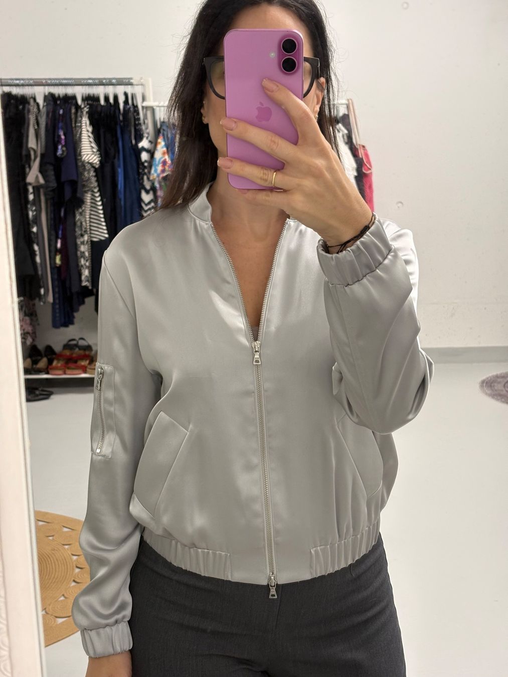 Giacche: Marc Aurel Bomberjacke silber Gr. 36 Satin Blouson – Nuovo (secondo la descrizione) da Regensdorf venduto da secondchancefashion
