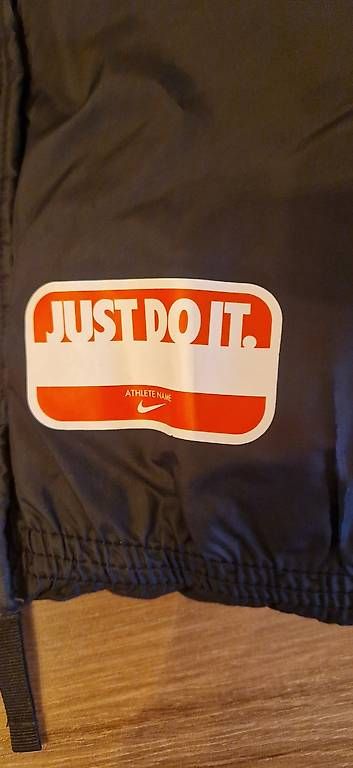 Jacken: Winter Jacke Nike Just Do It – Gebraucht aus St.Gallen von tra_ch5s 1